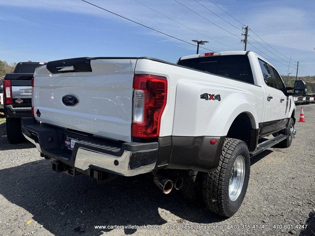 2019 Ford F350sd Lariat photo