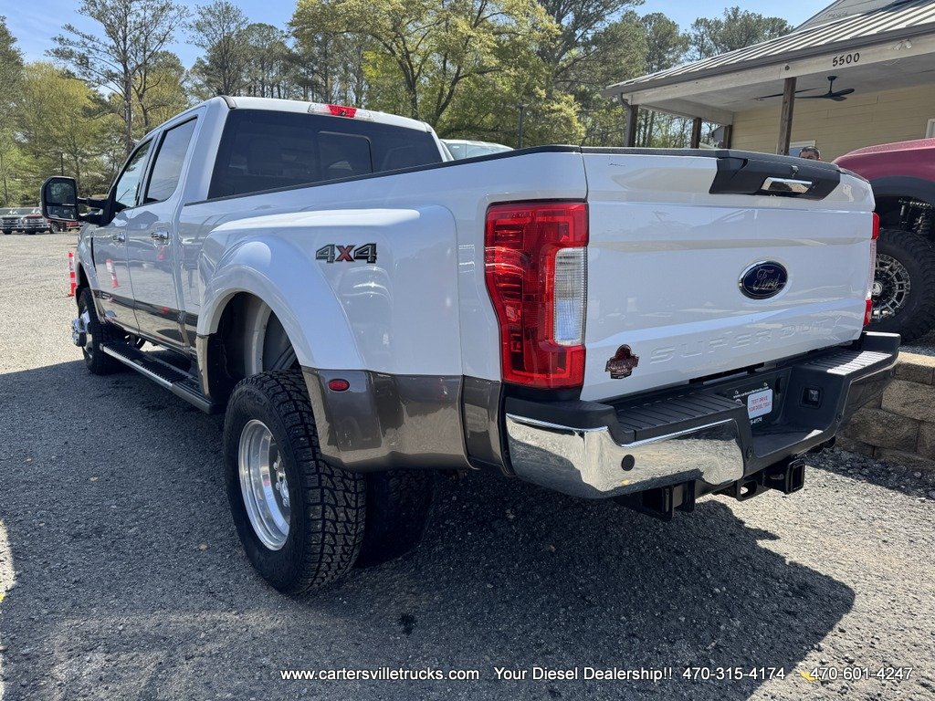 2019 Ford F350sd Lariat photo