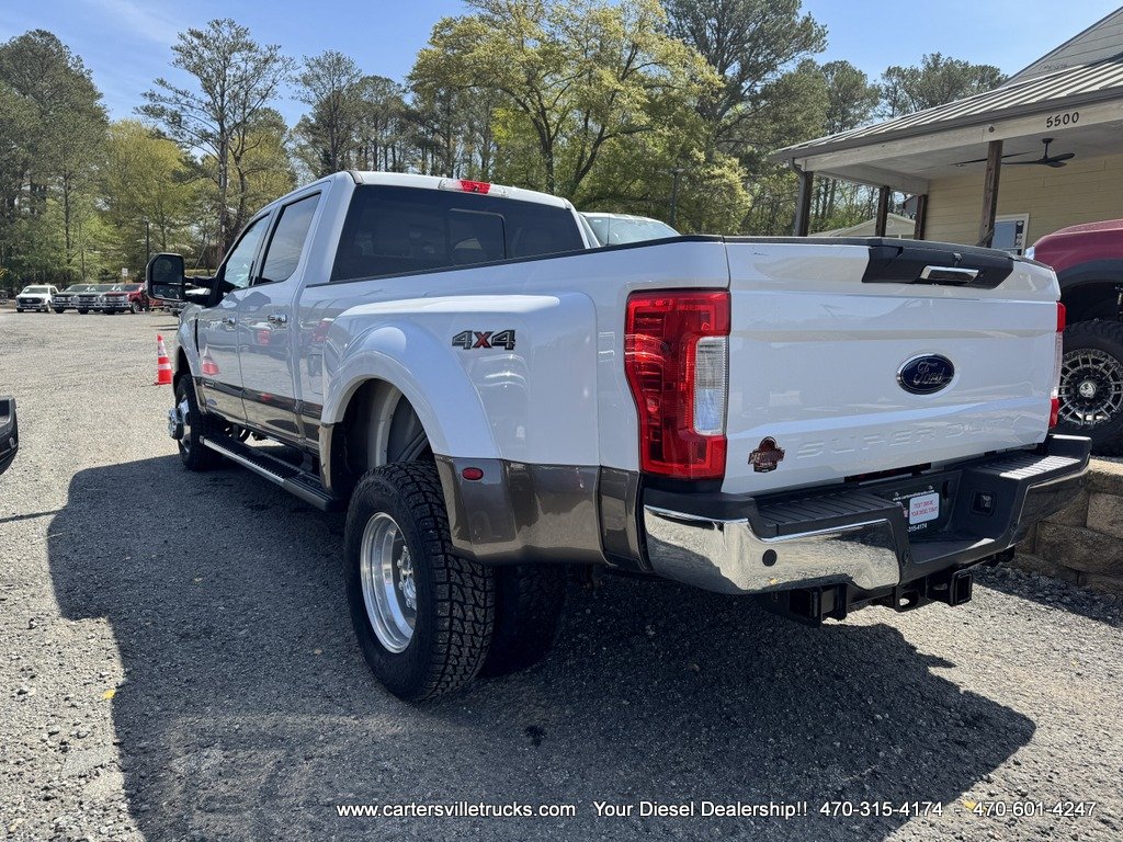 2019 Ford F350sd Lariat photo