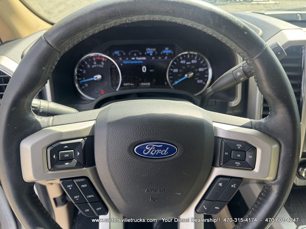2020 Ford F350sd Lariat photo