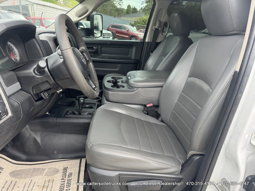 2013 RAM 3500 Laramie photo