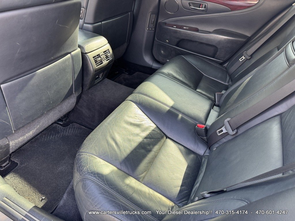 2011 Lexus LS 460 photo