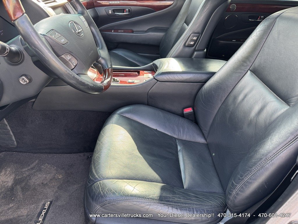 2011 Lexus LS 460 photo