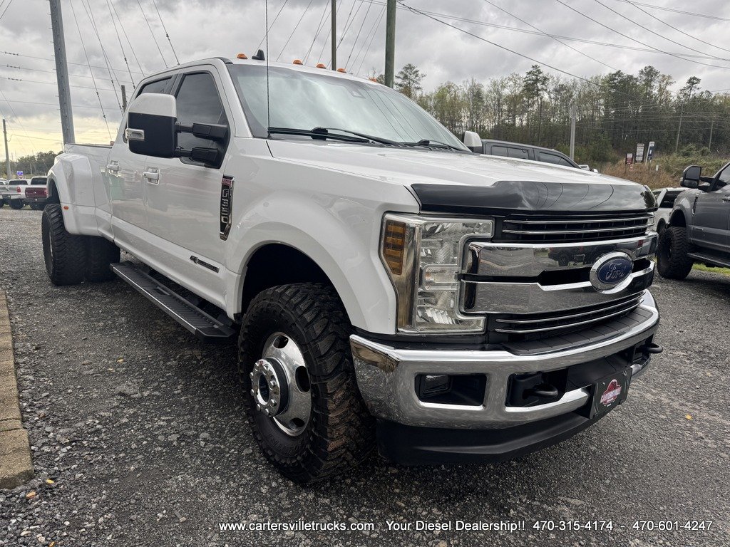 2019 Ford F350sd Lariat photo