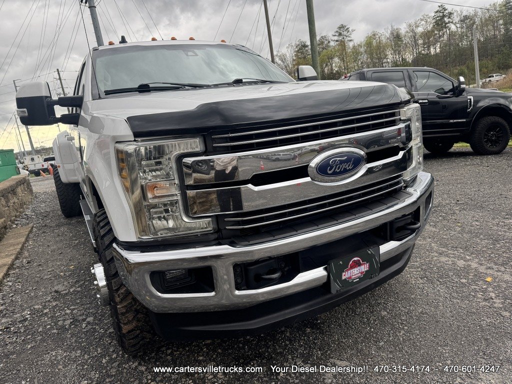 2019 Ford F350sd Lariat photo