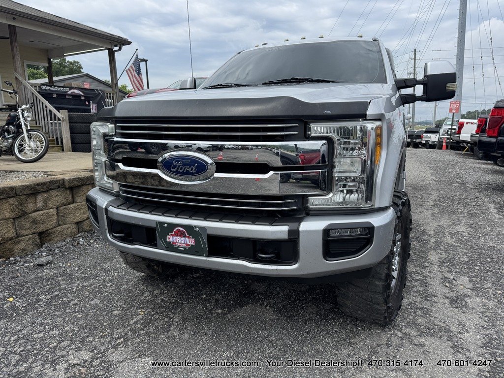 2017 Ford F250sd Lariat photo