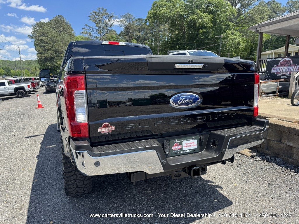 2017 Ford F250sd Lariat photo