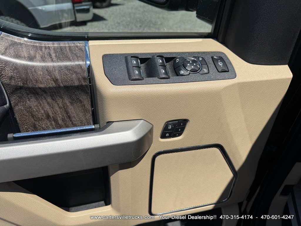 2017 Ford F250sd Lariat photo