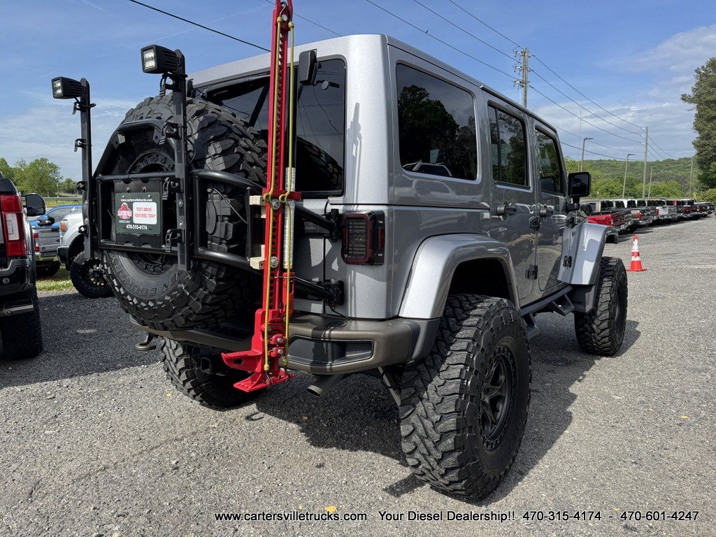2016 Jeep Wrangler Unlimited Sahara photo