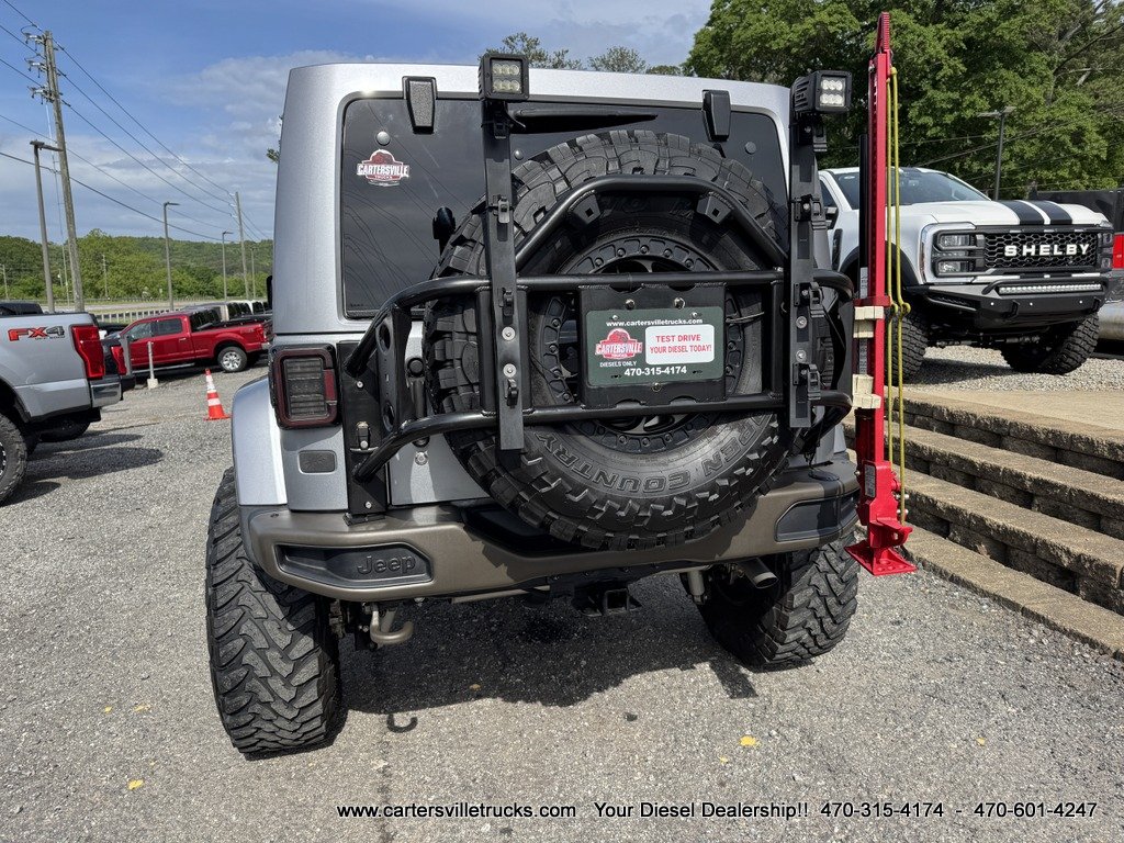 2016 Jeep Wrangler Unlimited Sahara photo