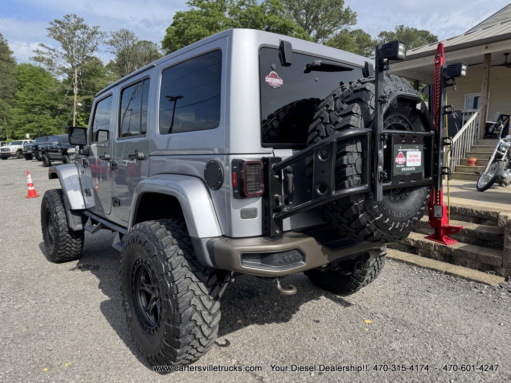 2016 Jeep Wrangler Unlimited Sahara photo