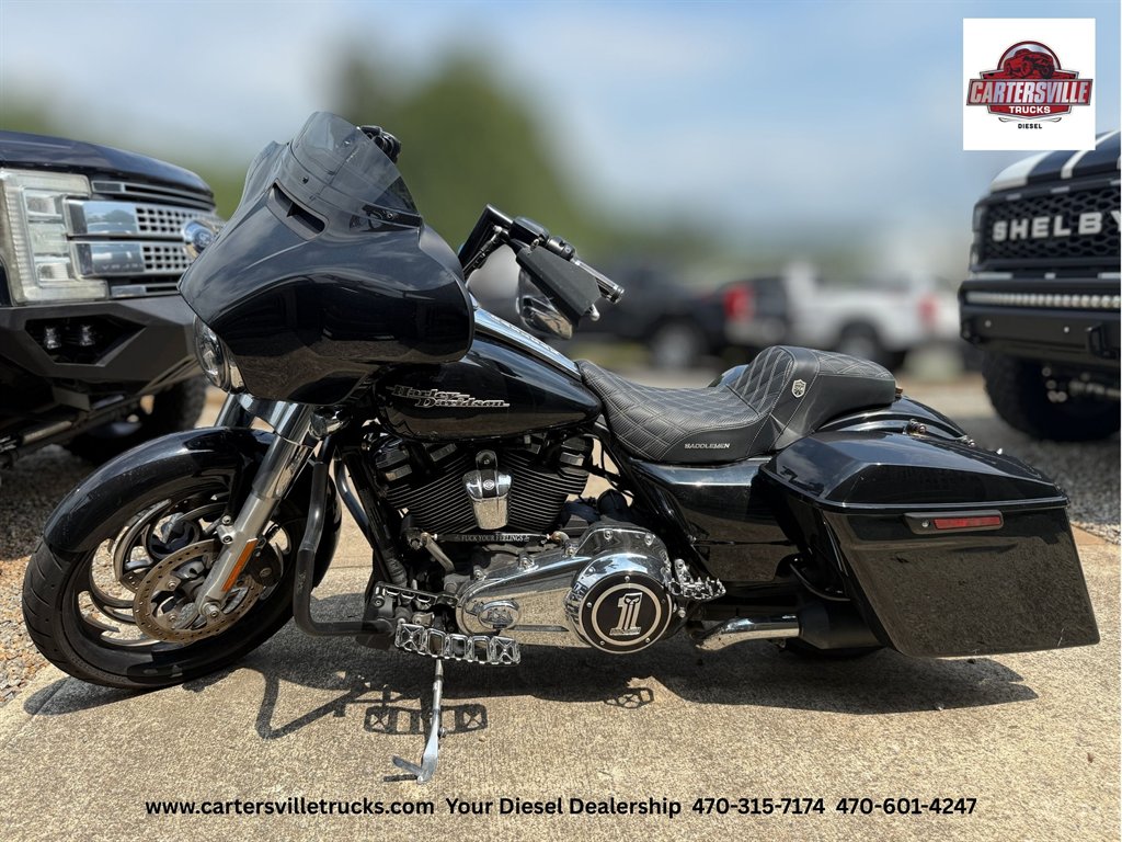 2020 Harley-Davidson Street Glide - $13,998