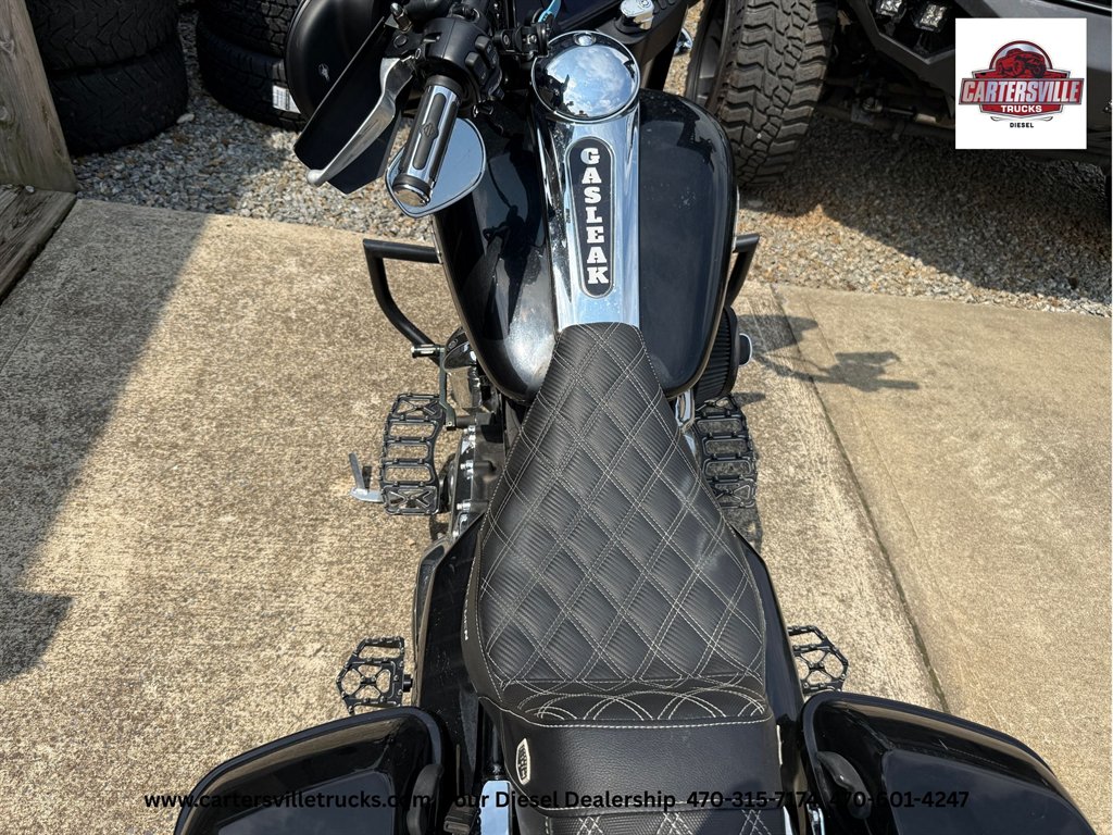 2020 Harley-Davidson Street Glide - $13,998