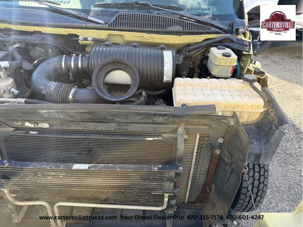 2004 GMC C5 - $12,998