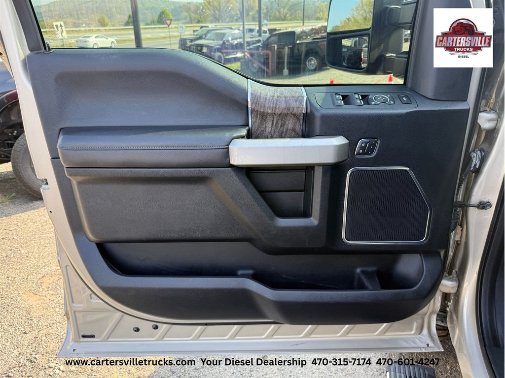 2017 Ford F-350 Super Duty - $41,998