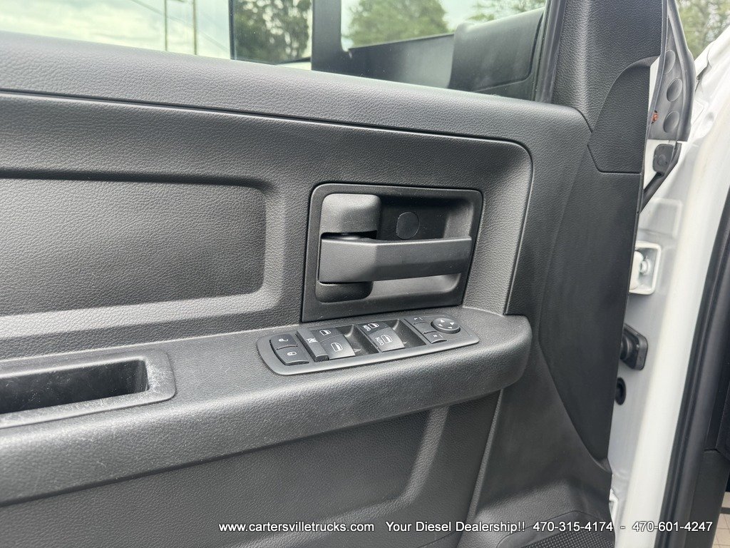 2018 Ram 2500 - $34,998