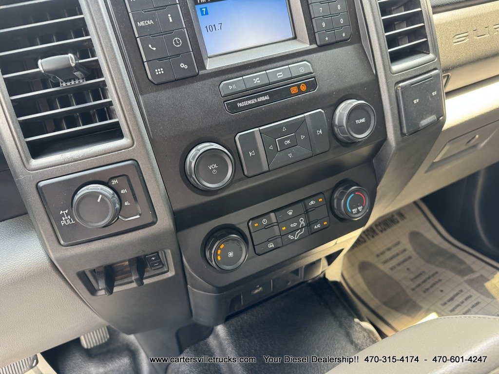 2020 Ford F250 - $31,998