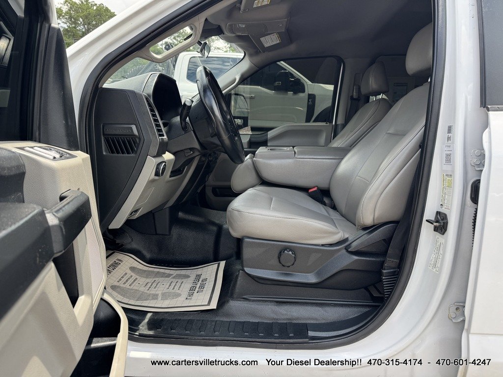 2020 Ford F250 - $31,998