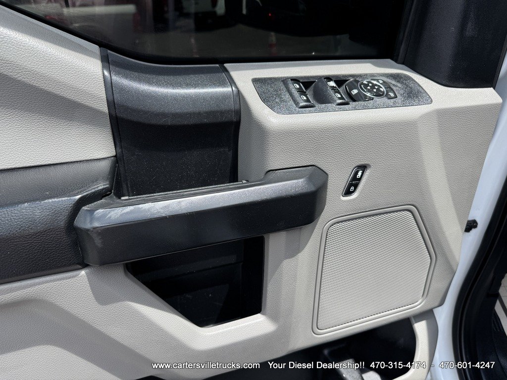 2020 Ford F250 - $31,998
