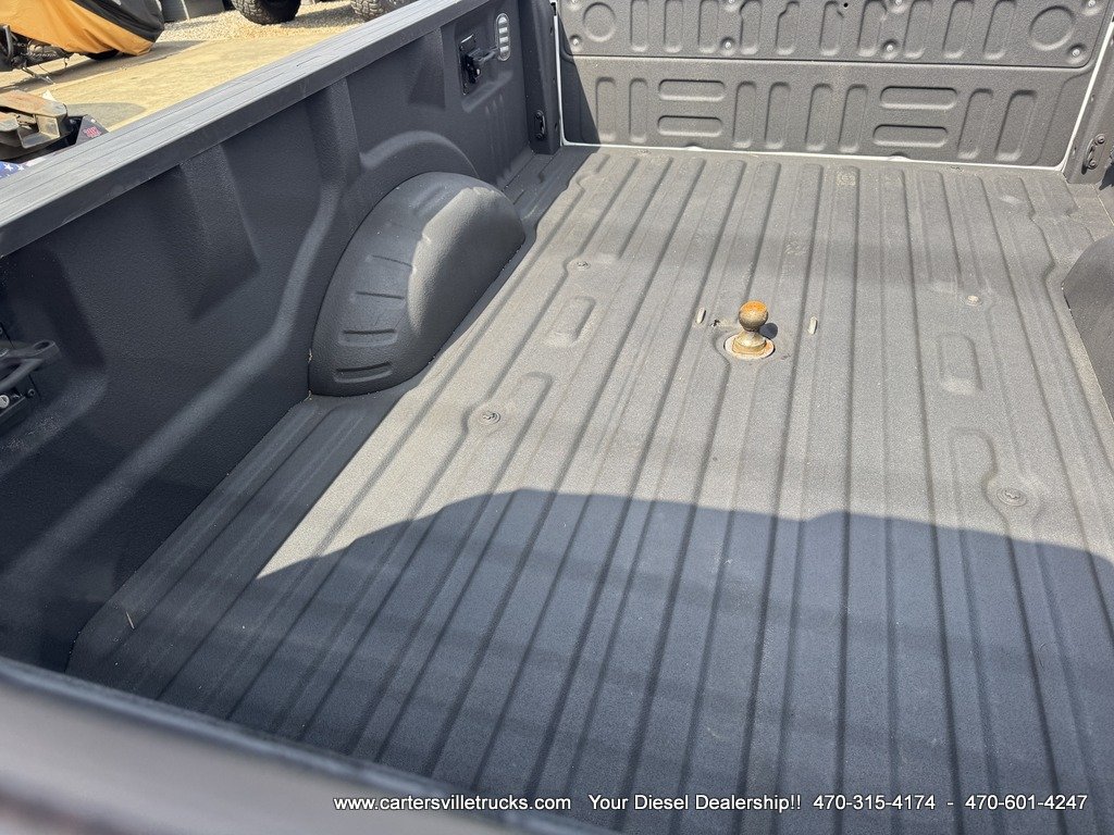2017 Ford F350 - $51,998