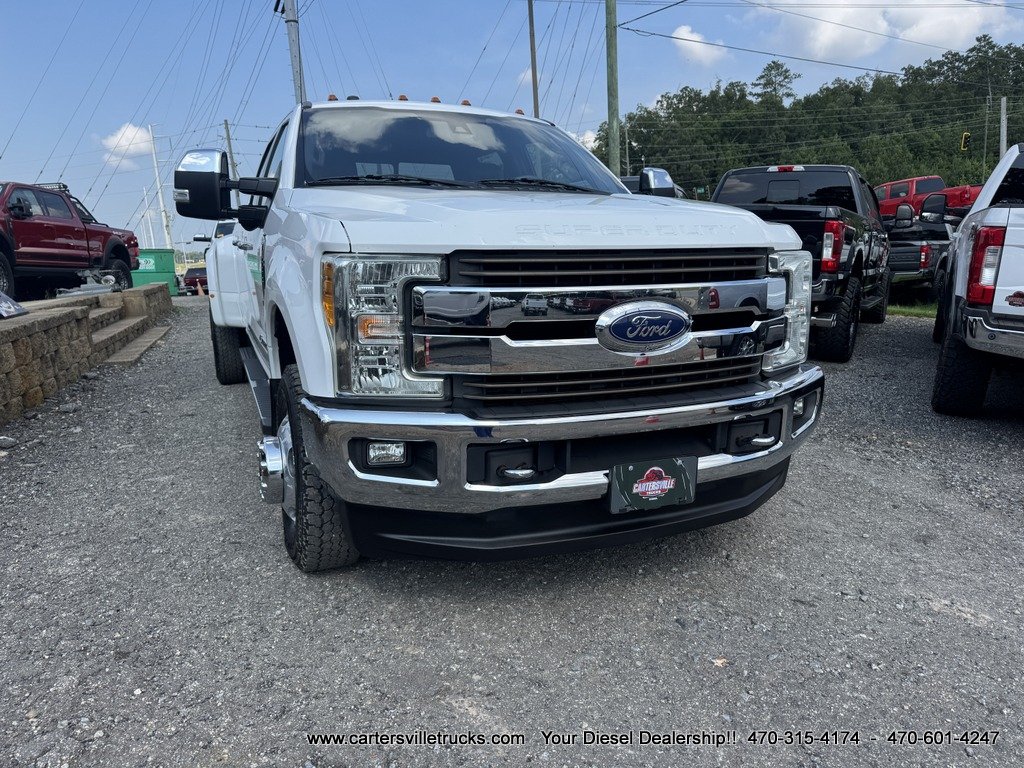 2017 Ford F350 - $51,998