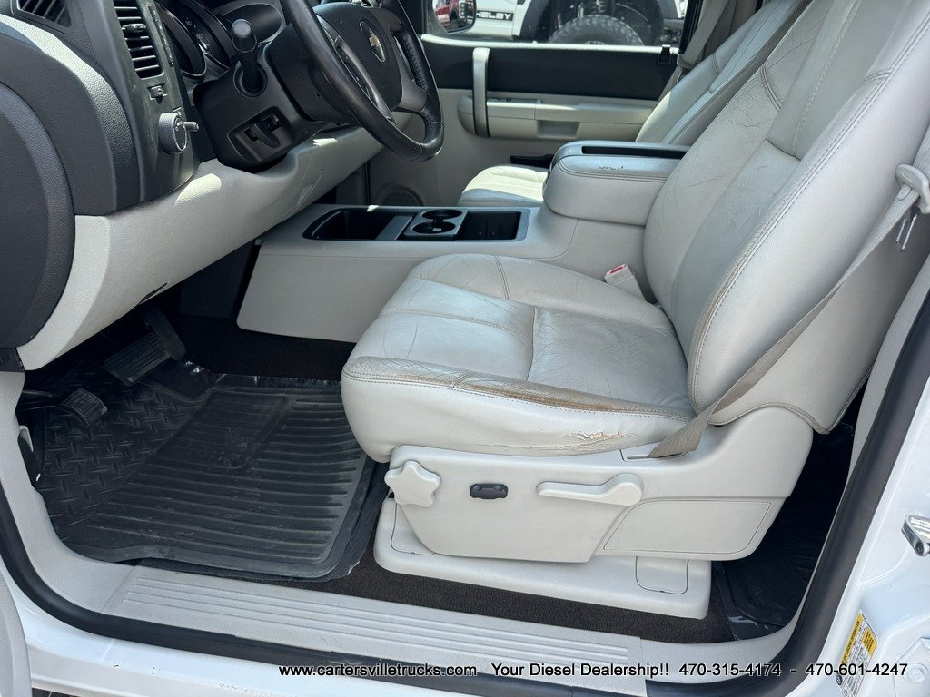 2007 Chevrolet Silverado - $11,998