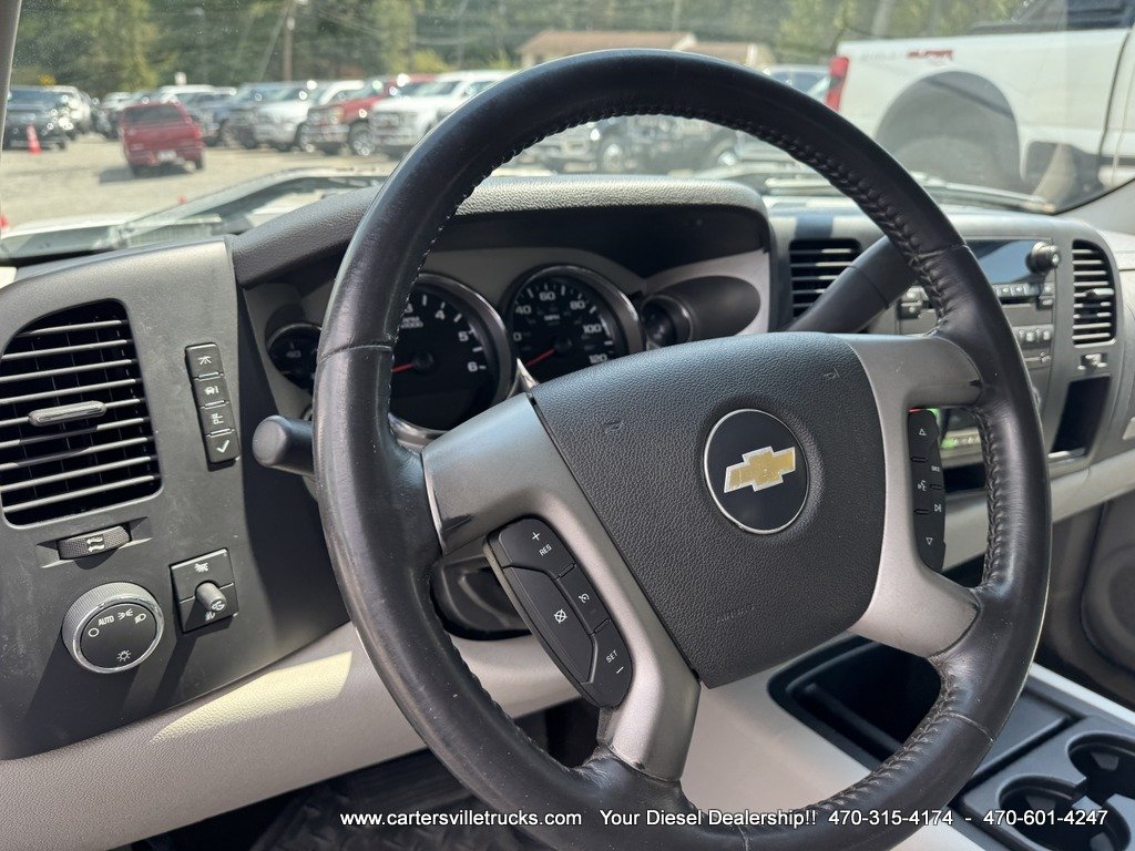 2007 Chevrolet Silverado - $11,998