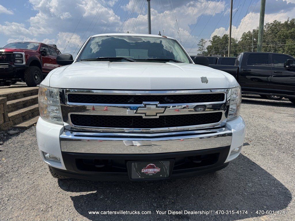 2007 Chevrolet Silverado - $11,998