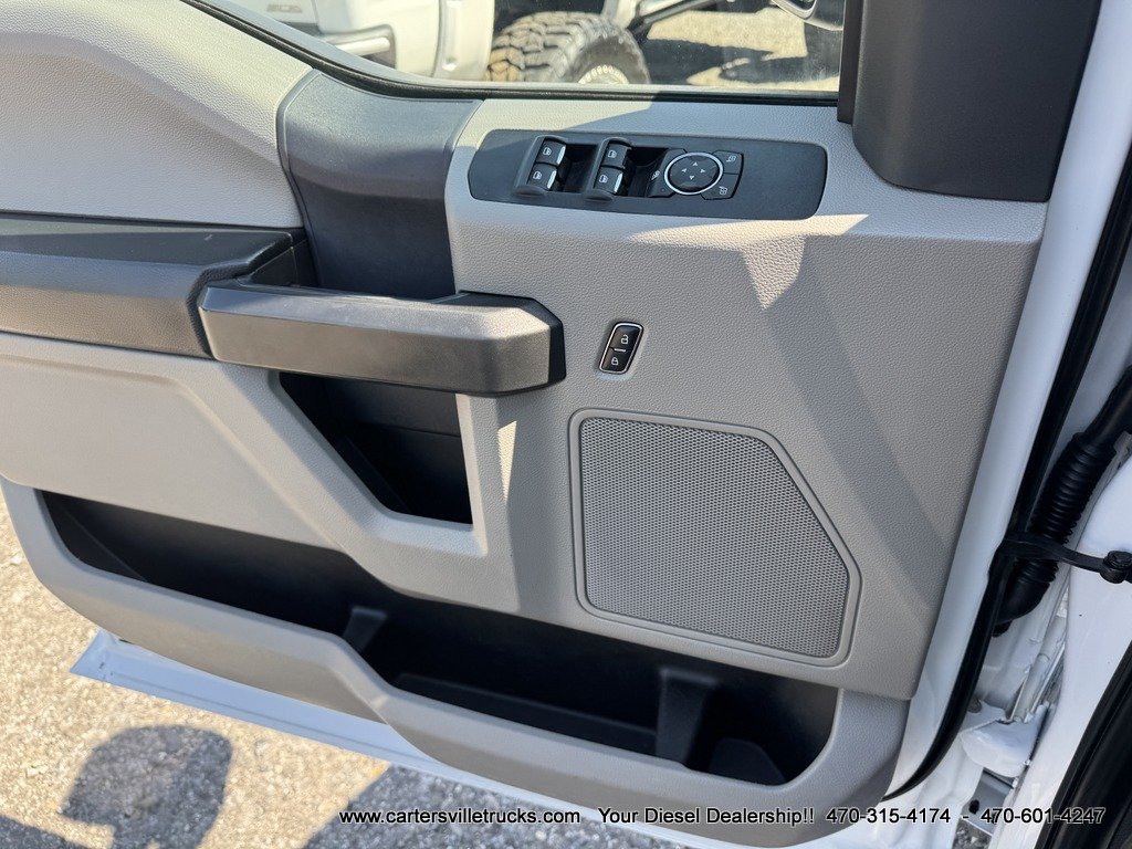 2022 Ford F-250 - $33,998