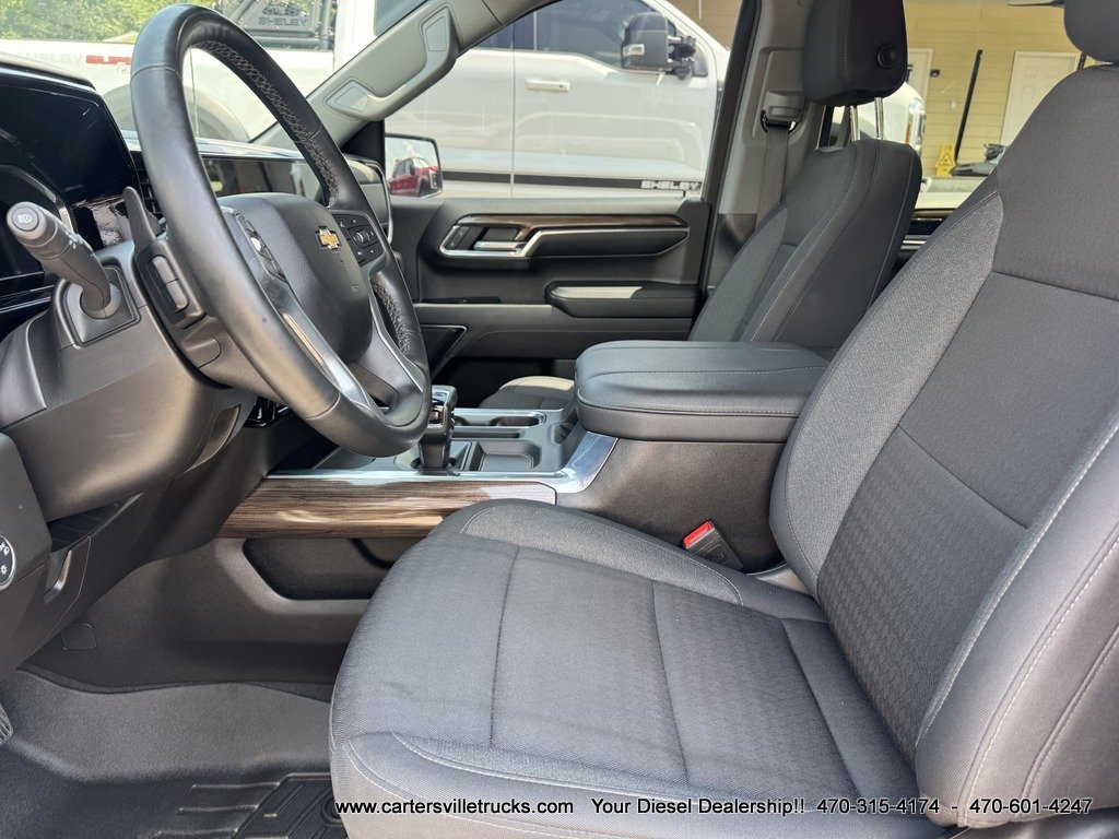 2024 Chevrolet Silverado 1500 - $40,998
