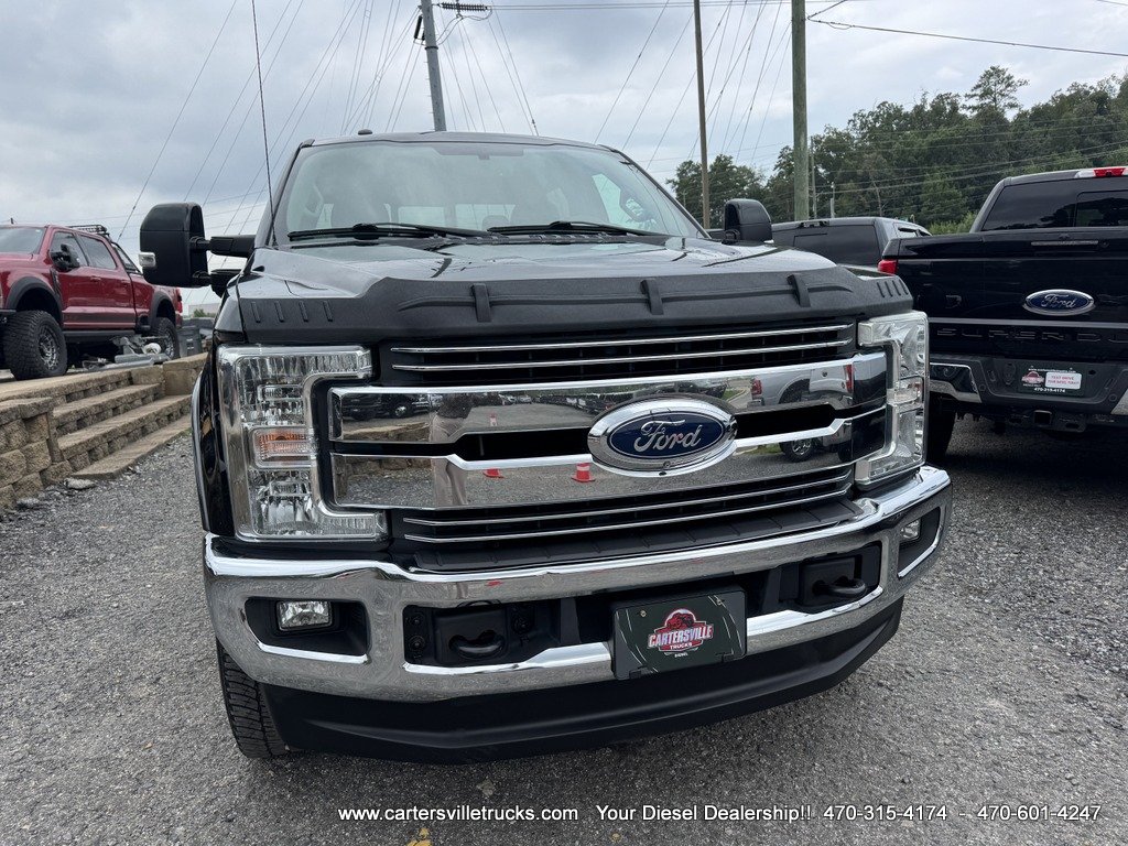 2017 Ford F250 - $34,998