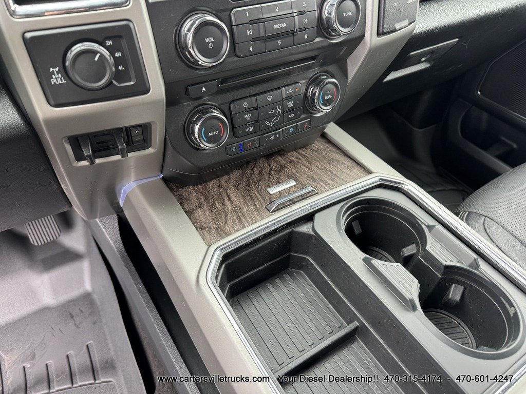 2017 Ford F250 - $34,998