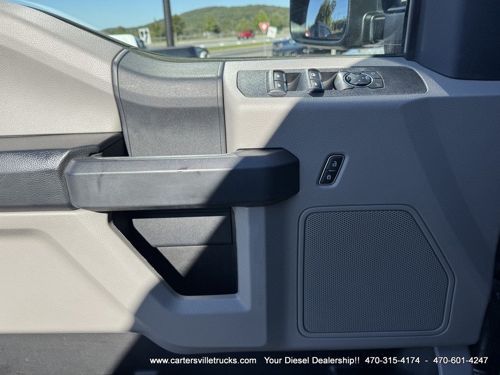 2022 Ford F-350 - $41,998