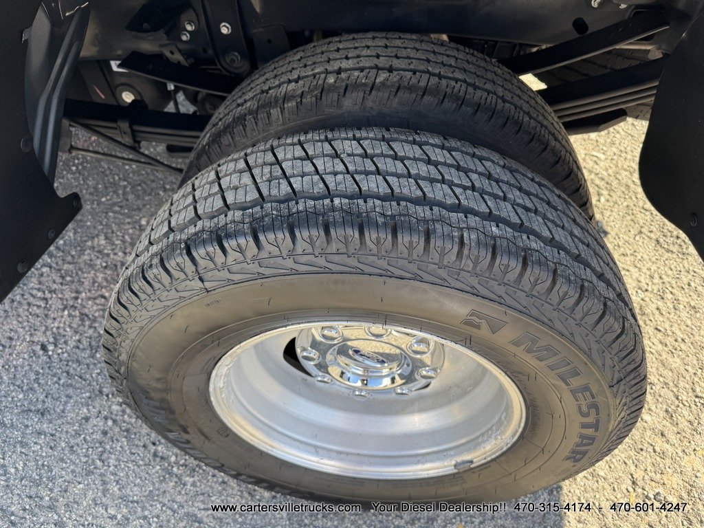 2022 Ford F-350 - $41,998