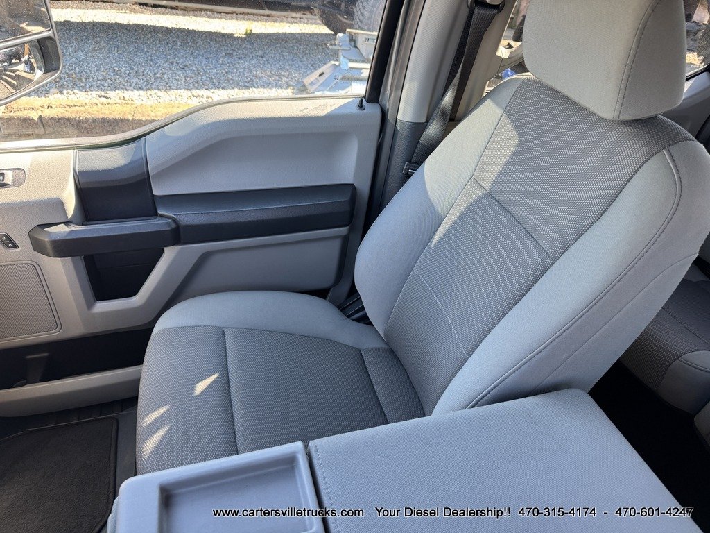 2022 Ford F-350 - $41,998