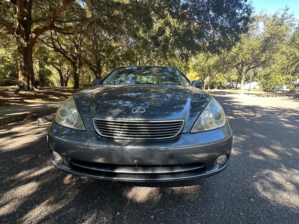 2005 Lexus ES - $5,500