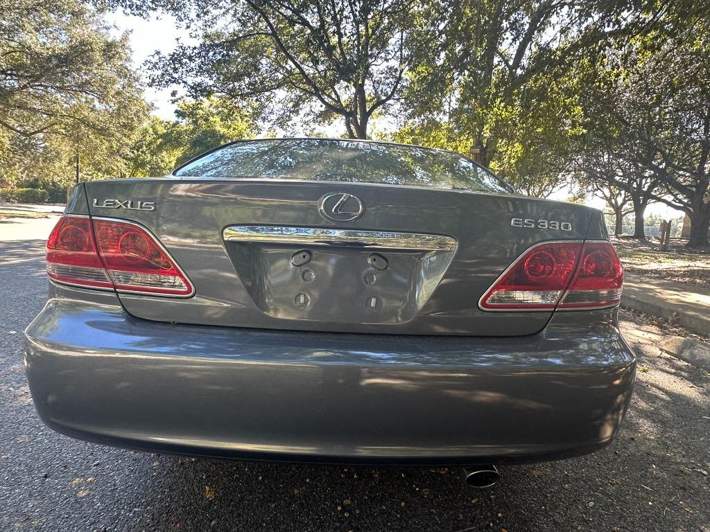 2005 Lexus ES - $5,500