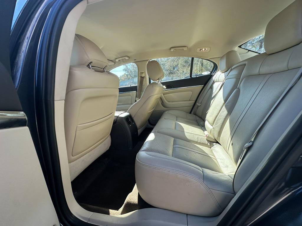 2013 Lincoln MKS - $5,800