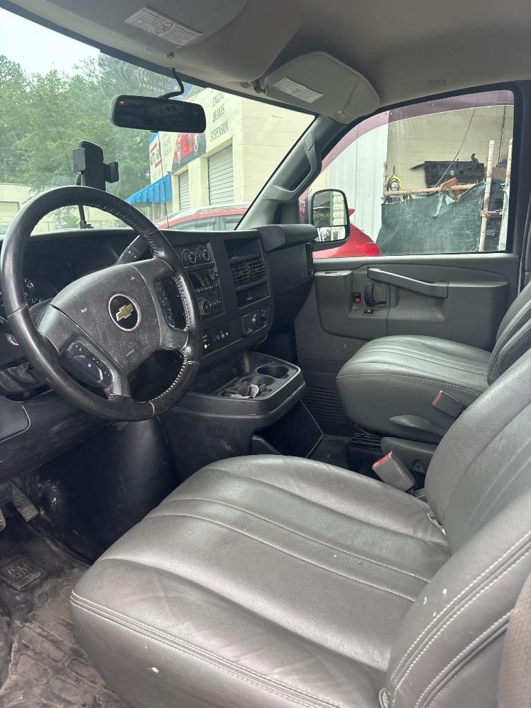 2020 Chevrolet Express - $9,800