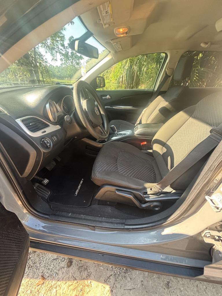 2019 Dodge Journey - $7,500