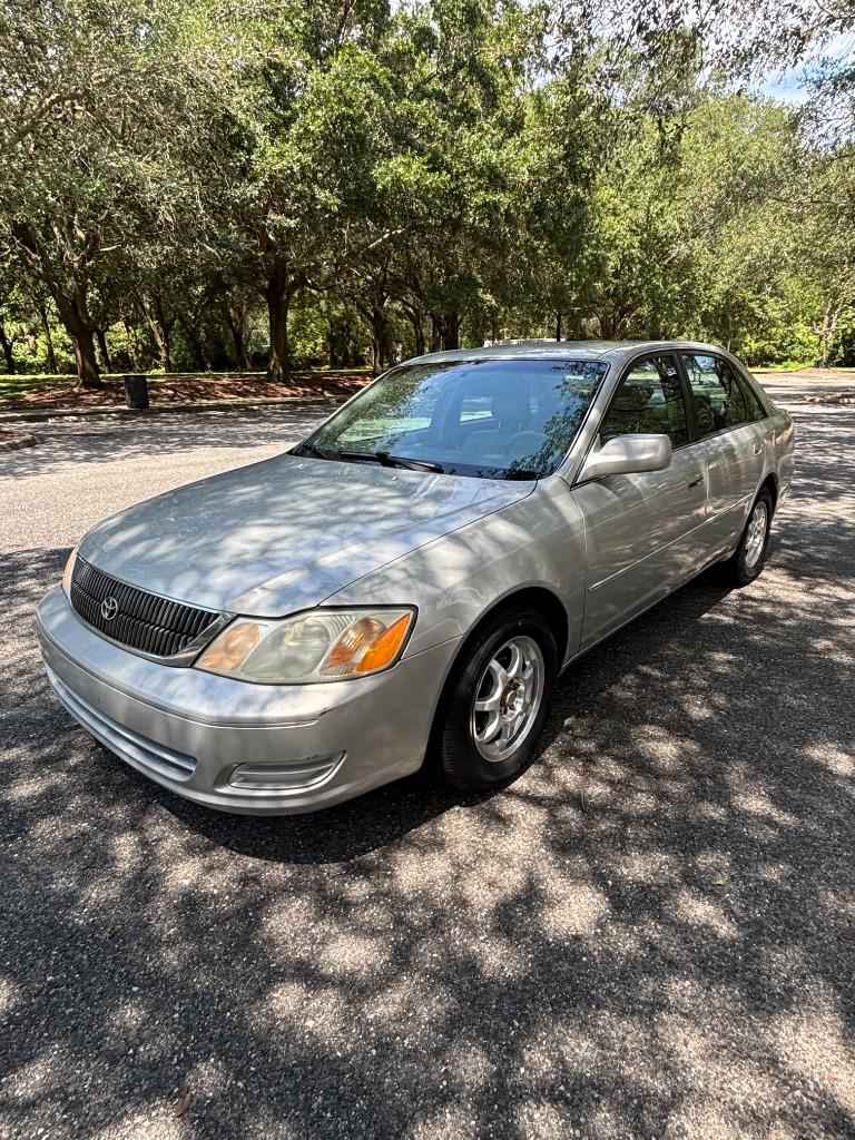 2002 Toyota Avalon - $3,000