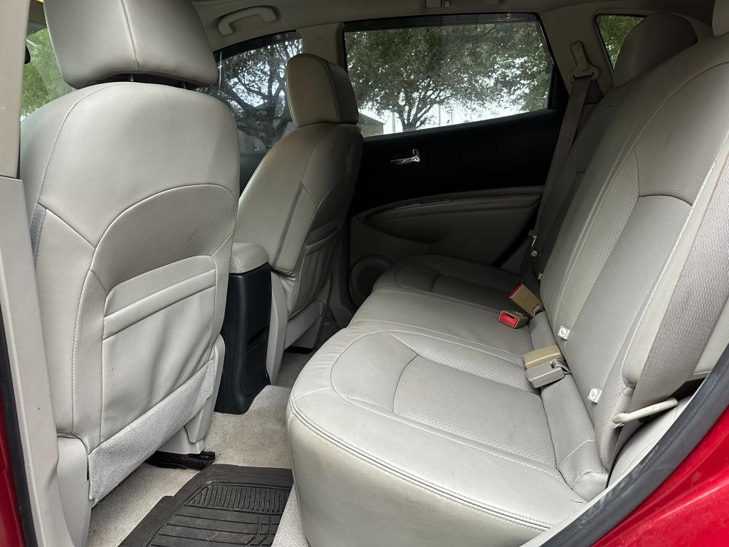 2013 Nissan Rogue - $6,500