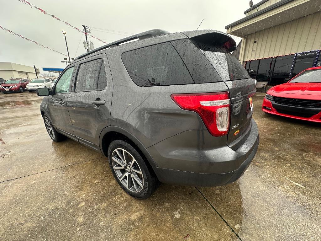 2015 Ford Explorer