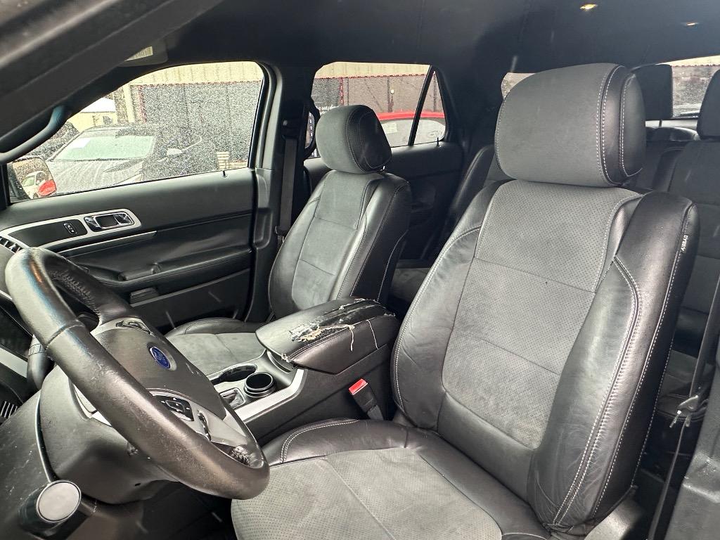 2015 Ford Explorer