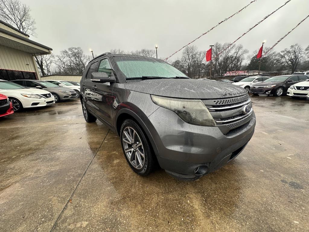 2015 Ford Explorer