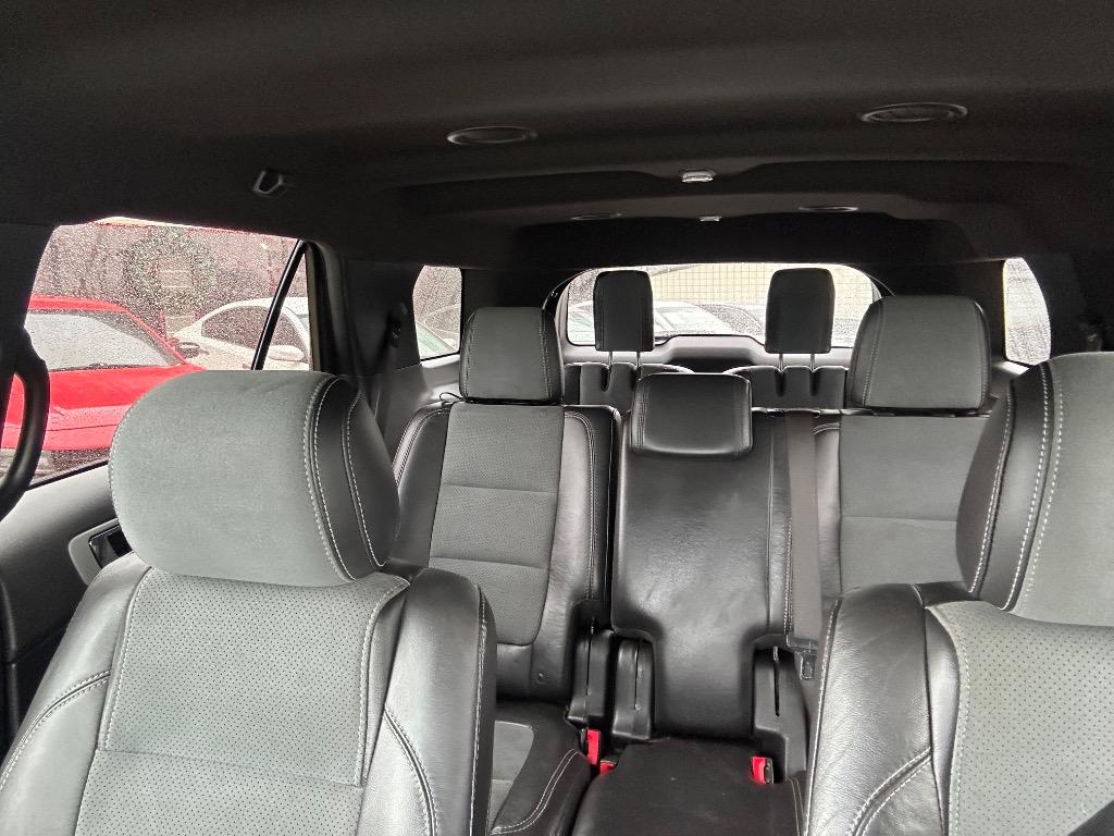 2015 Ford Explorer