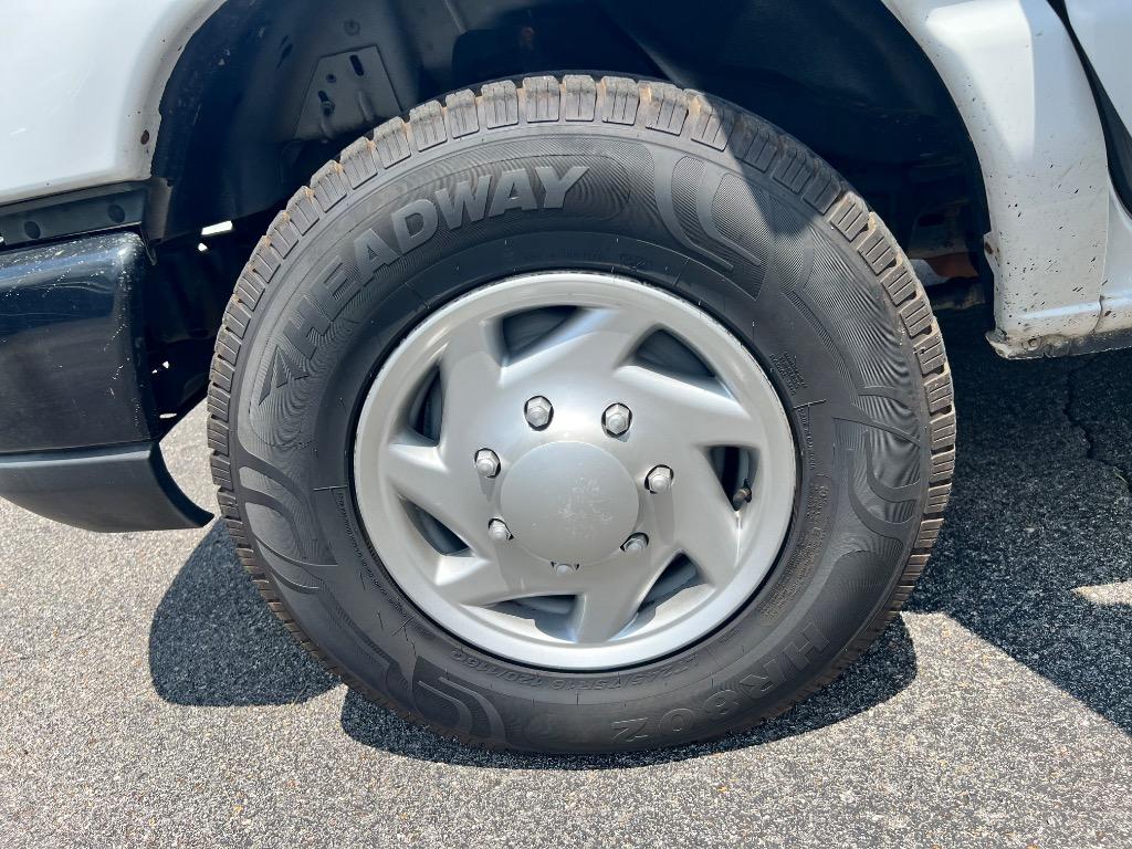 2010 Ford E-250 - $7,850