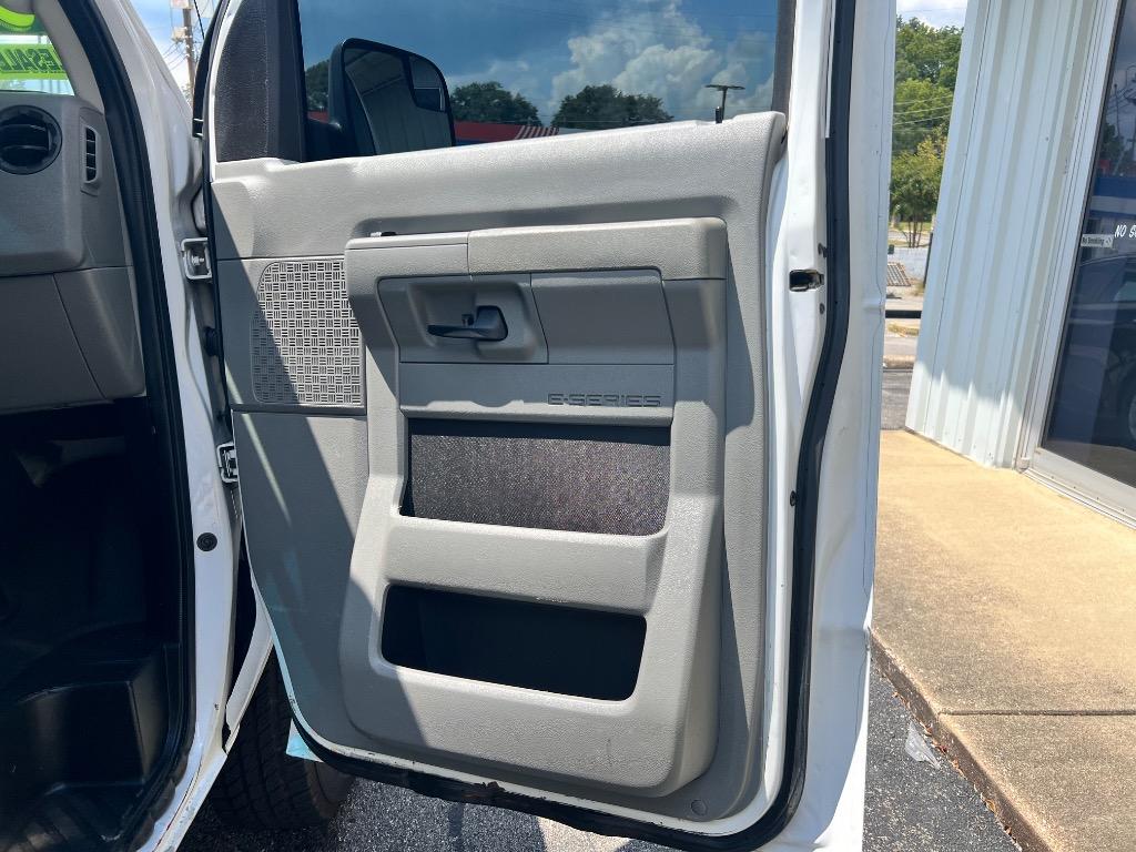 2010 Ford E-250 - $7,850