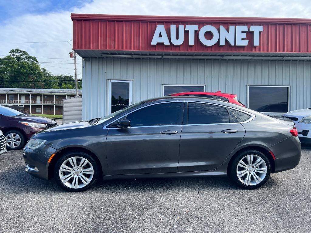 2015 Chrysler 200