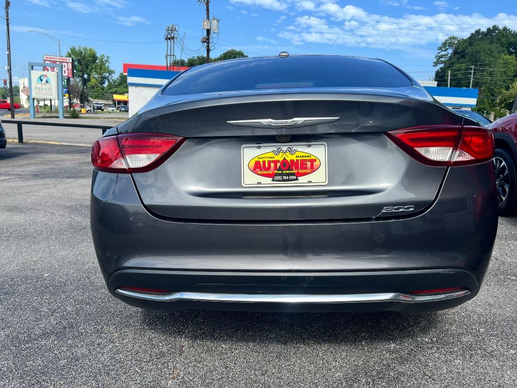 2015 Chrysler 200